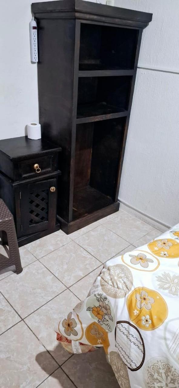 Hotel Ideal, Your House In 克萨尔特南戈 外观 照片